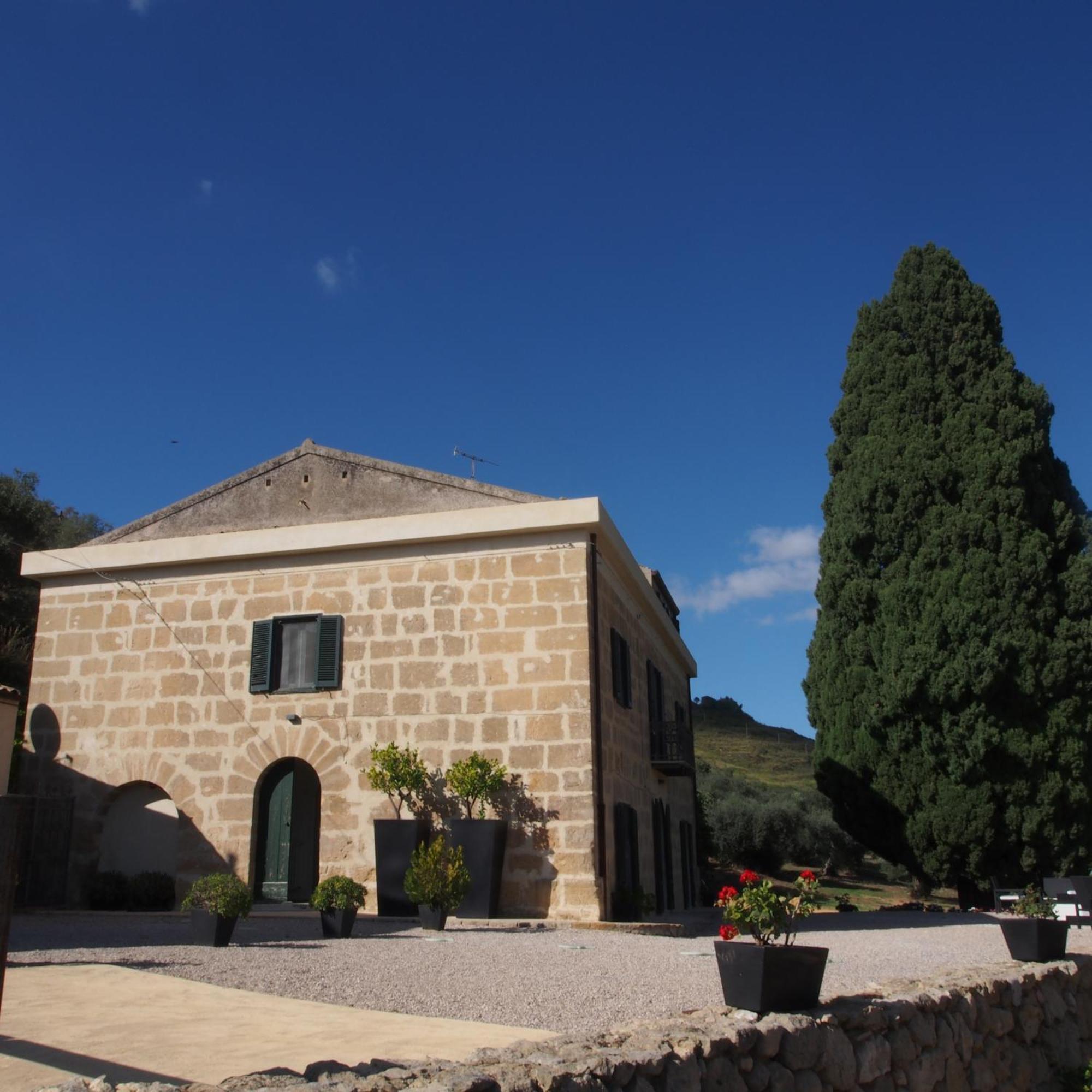 La Casa Del Poeta Enna - Pergusa Kültér fotó